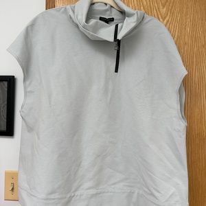 NWT Sarah Pacini Cap Sleeve Zip Up Shirt-NWT Versatile! Never worn!